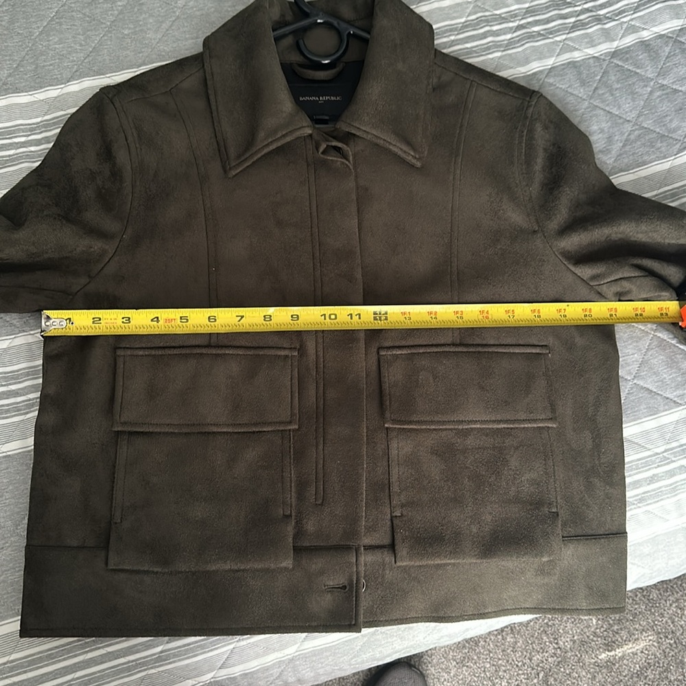 Banana Republic Women’s Olive Jacket - Picture 7 of 8